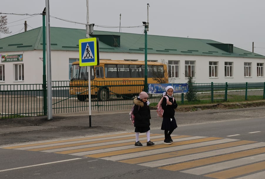 В Чеченской Республике общественники проинспектировали капитально отремонтированный участок трассы Серноводск – Грозный
